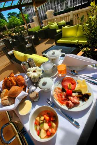 Princesse Flore Hotel - Rooms and suites - Luxury Hotel Clermont-Ferrand