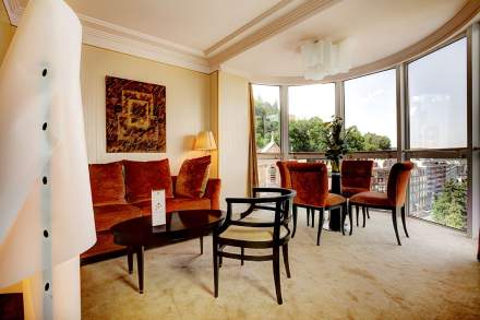 Princesse Flore Hotel - Rooms and suites - Luxury Hotel Clermont-Ferrand