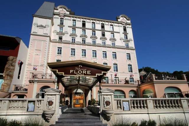 Princesse Flore Royat · 5-star luxury Hotel Clermont-Ferrand