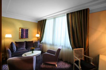 Princesse Flore Hotel - Rooms and suites - Luxury Hotel Clermont-Ferrand