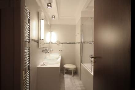Princesse Flore Hotel - Rooms and suites - Luxury Hotel Clermont-Ferrand
